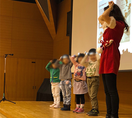 子ども英会話ならECCジュニア 光が丘教室の授業風景